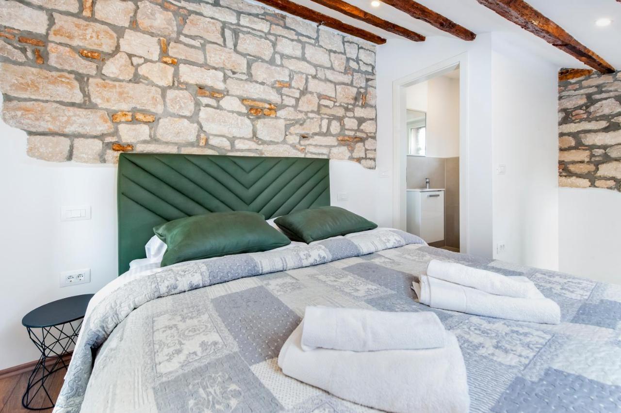 The Yellow House Apartments Rovinj Zewnętrze zdjęcie